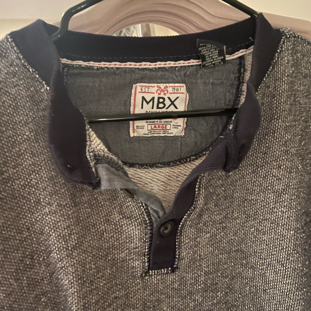 cropped long sleeve - Picture 3 of 6